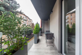 Comfy APT with Private Parking & Balcony